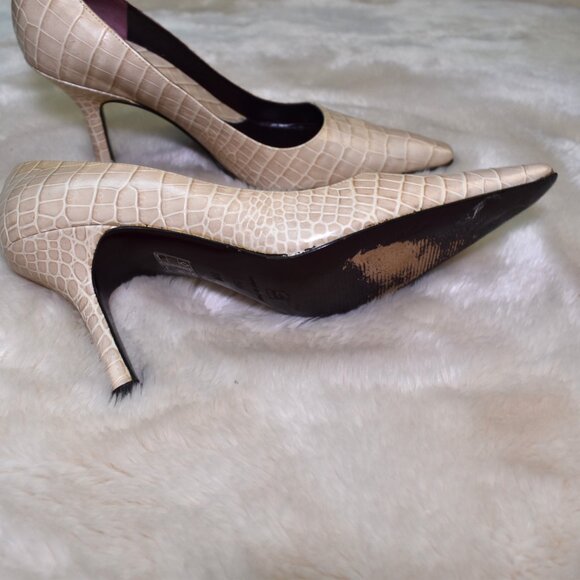 Via Spiga Beige Croc Embossed Stiletto Pumps Size 8 Square Toe Heels - Picture 11 of 15